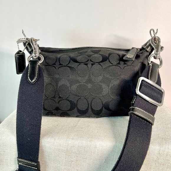 Coach 6044 Signature Jacquard Black Demi Baguette Canvas & Leather Y2K Vintage - Picture 3 of 13